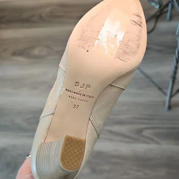 SJP Elegant Tan Ankle Boots - Picture 3 of 5